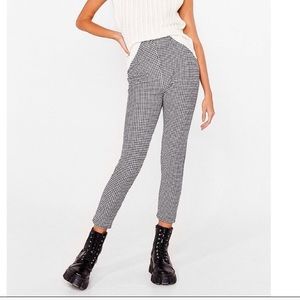 High-waisted leggings